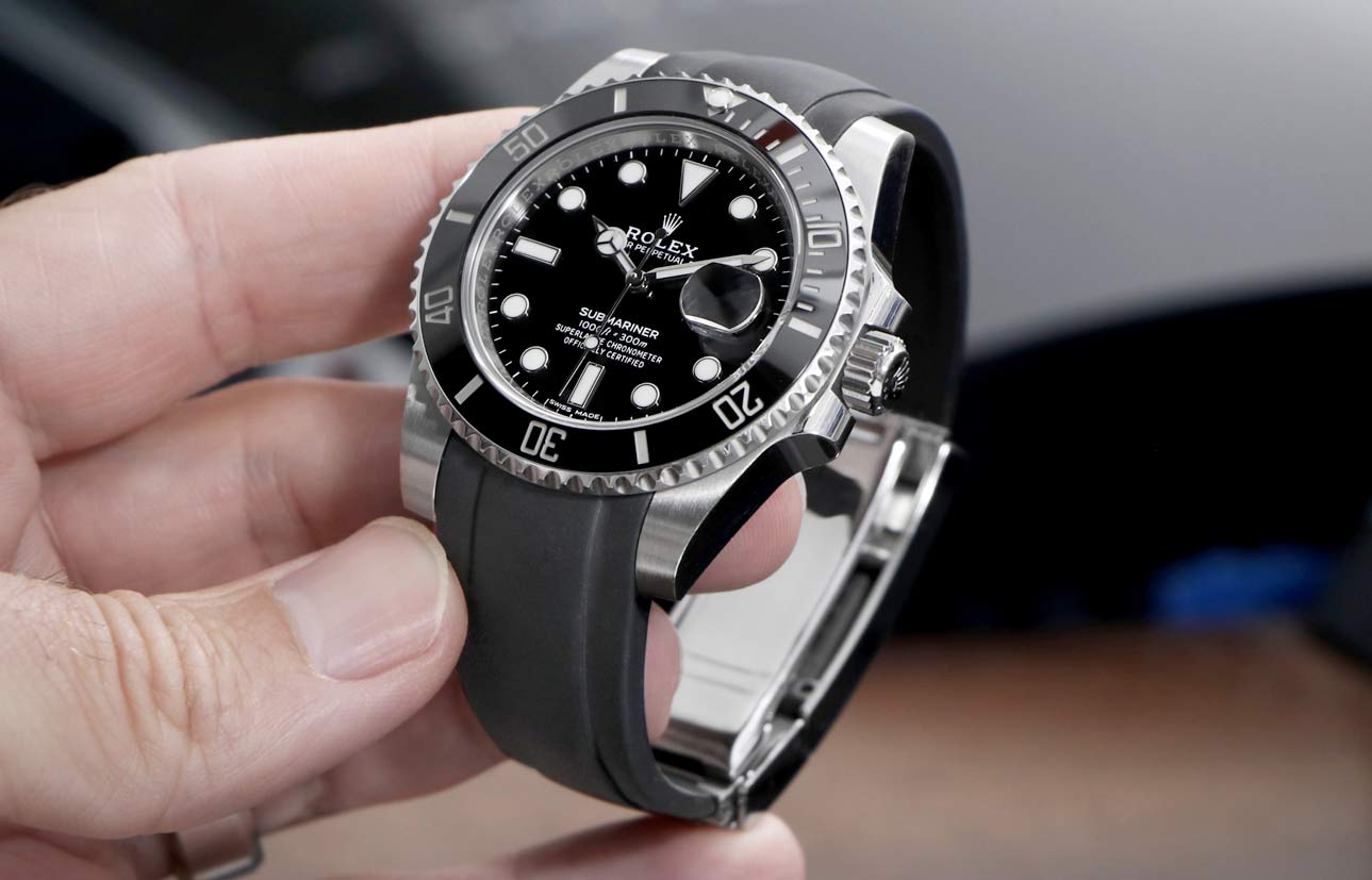 Rolex Submariner on Everest black rubber strap